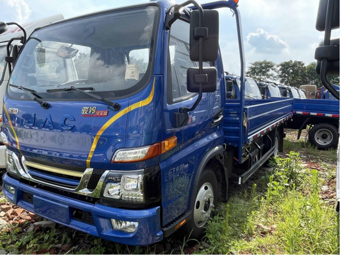 运输两轮电瓶车 他未雨绸缪选择江淮1卡骏铃聚宝盆