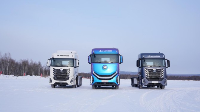 -35℃极寒测试 欧曼银河纯电+混动重卡性能实力出圈 破寒区运输痛点